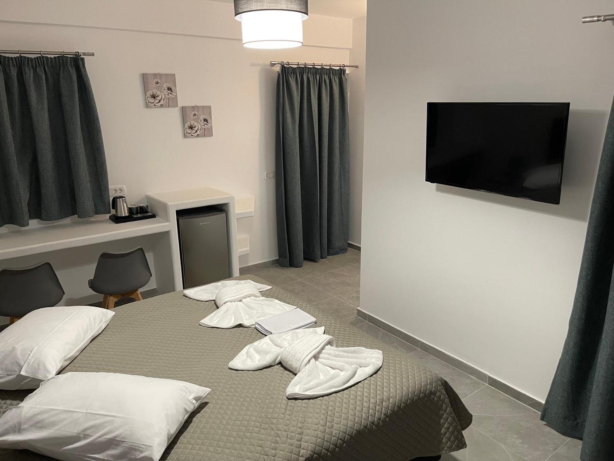 Tarelis Apartments & Studios Kamári Kültér fotó