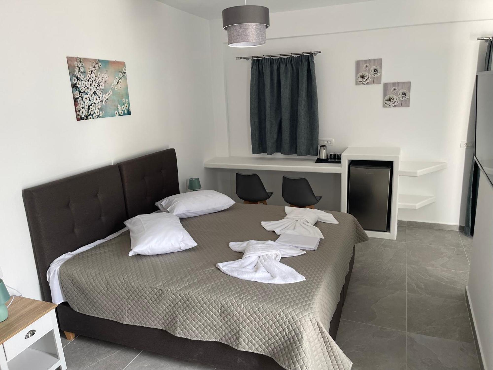 Tarelis Apartments & Studios Kamári Kültér fotó